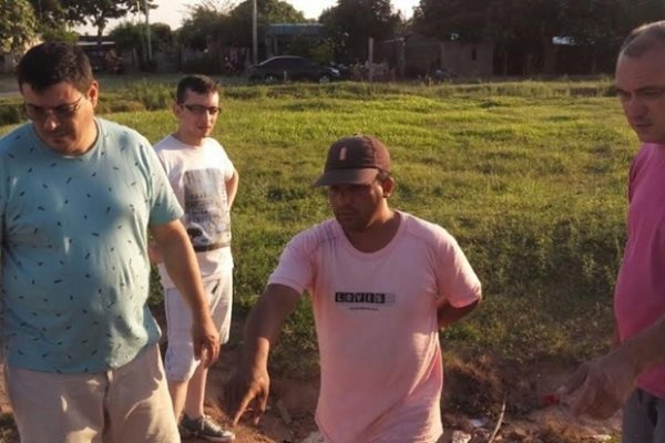 Parodi pide la conexión de la red de agua para familias bellavistenses