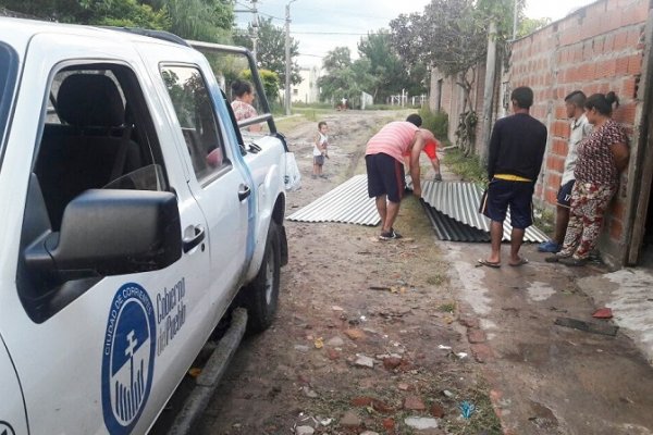 La Comuna asistió a familias afectadas por el fuerte temporal