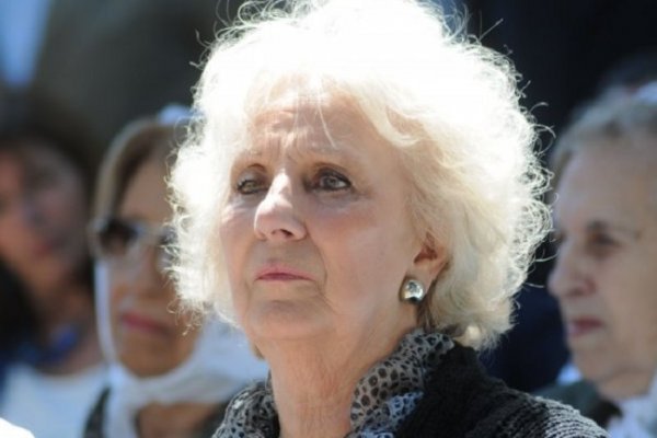 Estela de Carlotto volvió a pedir que Macri eche a Goméz Centurión