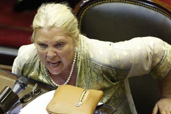 El enojo y la advertencia de Elisa Carrió al Poder Ejecutivo