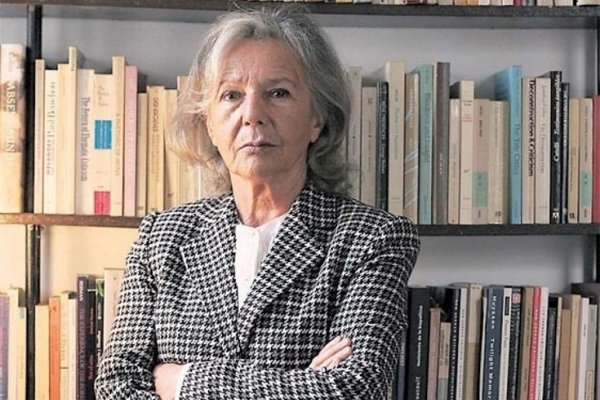 Beatriz Sarlo: Lo de Macri no son errores, son políticas de derecha