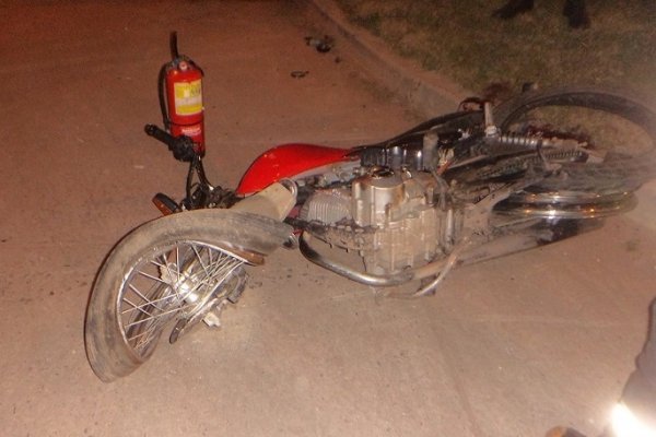 Bella Vista: joven murió tras despistar con su moto