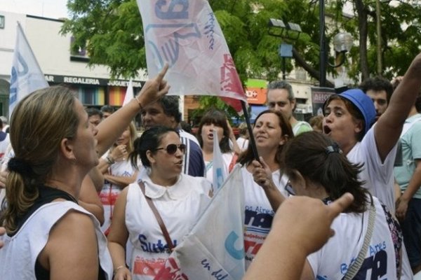 Comenzó el paro docente bonaerense por otras 24 horas