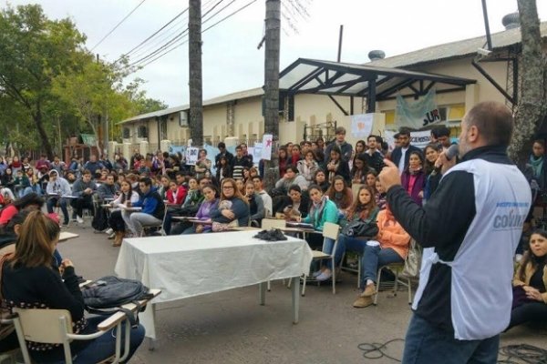 La Fune y docentes universitarios realizarán clases públicas en Corrientes y Resistencia