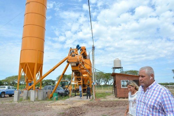 Ríos puso en marcha la producción de la nueva Planta de Hormigón