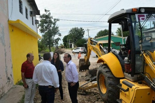 Tassano cierra una semana de intensas recorridas por la Capital