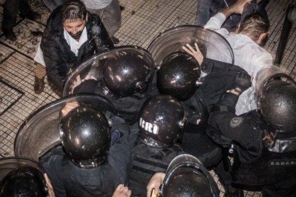 Este martes habrá paro nacional docente en repudio a la represión