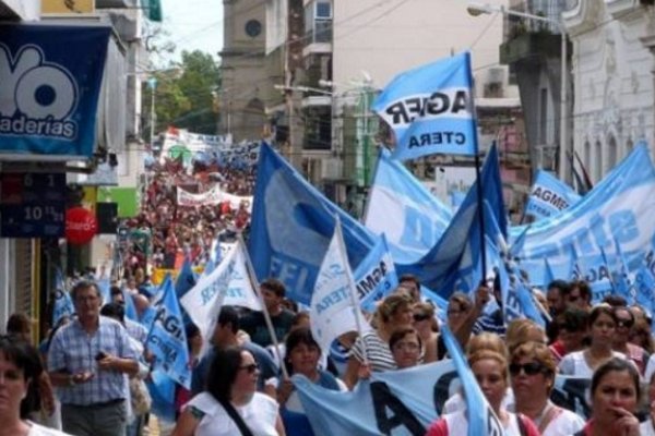 Represión a maestros: SUTECo, SADOP y ACDP adhieren al paro