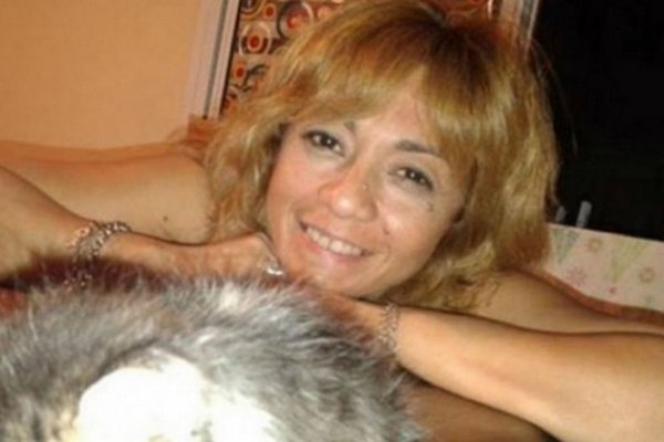 Otro femicidio: Asesinaron a maestra jardinera frente a sus hijos