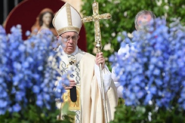 El duro mensaje de Francisco a Trump en plena misa de Pascua