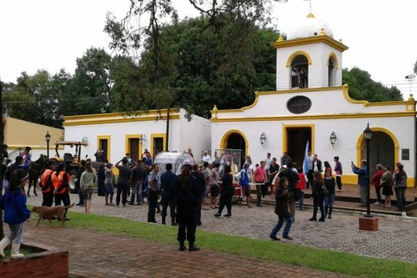 Seguridad: La Policía custodia la Peregrinación de los Tres Pueblos