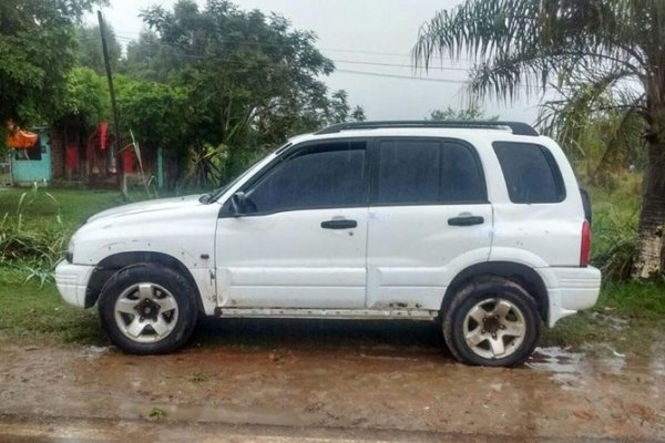 Itatí: Policías secuestraron una camioneta abandonada en Ruta 20