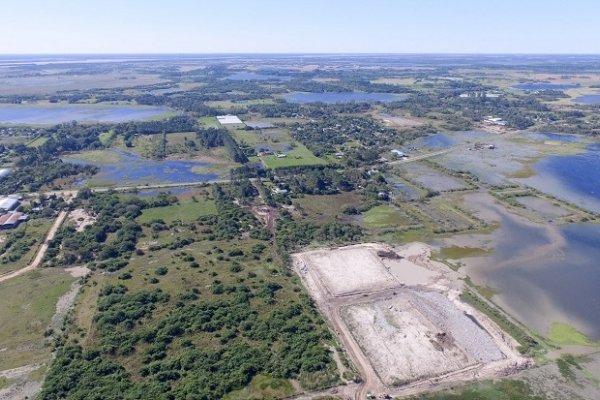 La Ciudad de Corrientes recibe excedentes de agua por lagunas y arroyos desbordados