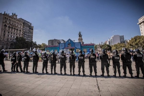 El Gobierno quiere ocho años de prisión por desobedecer a la Policía