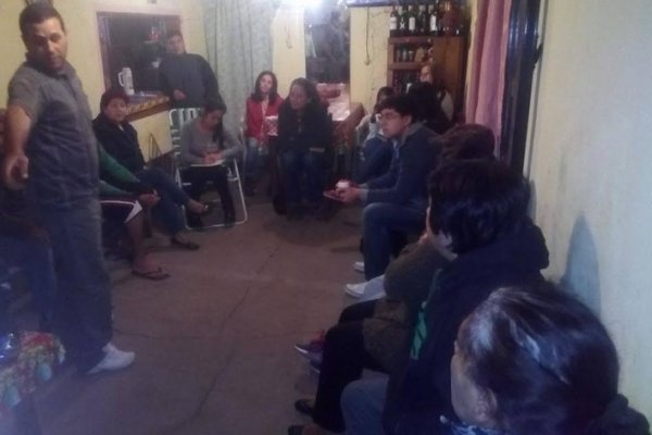 Candidatos del FPV se reunieron con vecinos del barrio Villa García