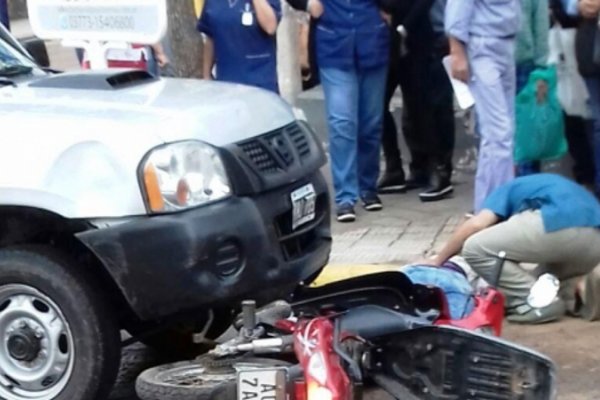 Camioneta del Gobierno protagonizó un accidente en Mercedes