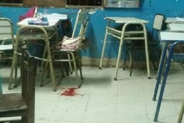 Adolescente llevó un arma a la escuela y le pegó un tiro en la cara a una compañera