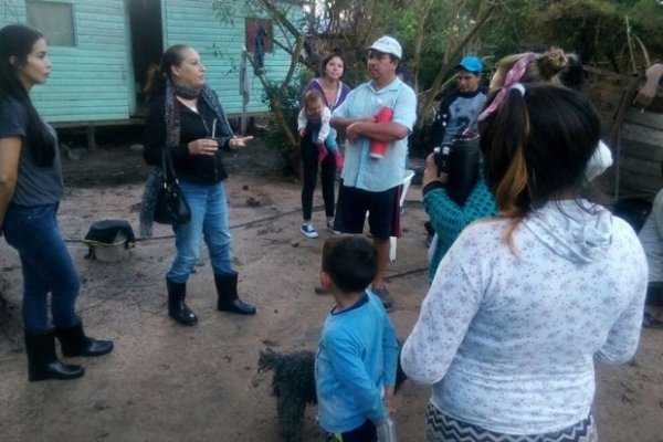 Capital: el FpV recorrió y llevó ayuda a barrios afectados por las lluvias