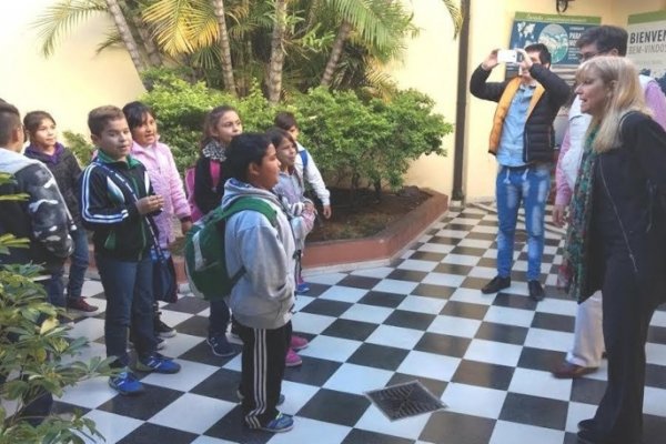 Se realizó City Tour a alumnos de la localidad de Yahapé