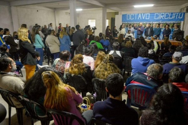 Multitudinaria reunión de dirigentes de Haciendo Corrientes