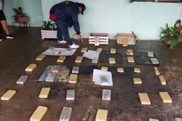 Corrientes: desbaratan banda narco y secuestran 50 kilos de marihuana