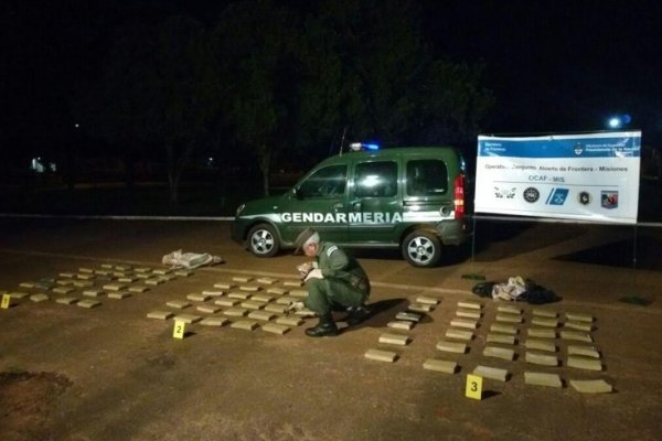 Misiones: Secuestran más de 80 kilos de marihuana cerca del río