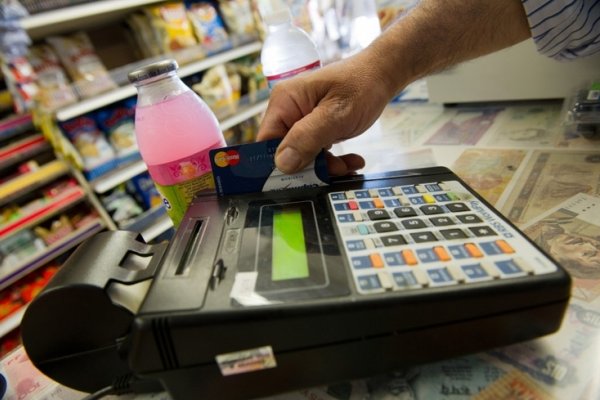 La mayoría de las compran se realizan con tarjetas de credito