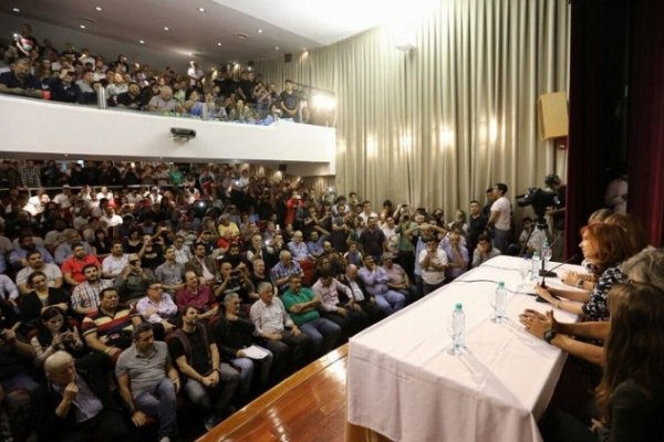 Cristina Kirchner lidera las preferencias para las legislativas