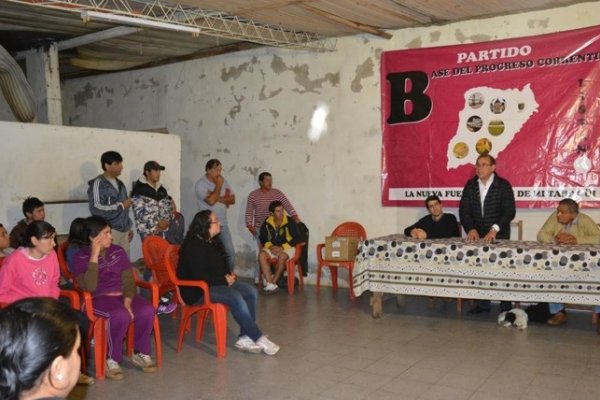 Eduardo Tassano y Romero Brisco siguen recorriendo los barrios