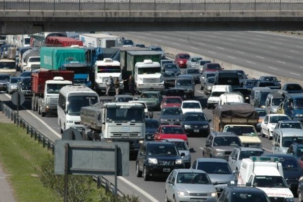 Después de aumentar peajes, el grupo Macri vendió sus acciones en la Panamericana por $550 millones