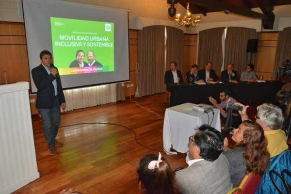 Presentaron un plan para mejorar el servicio de transporte público