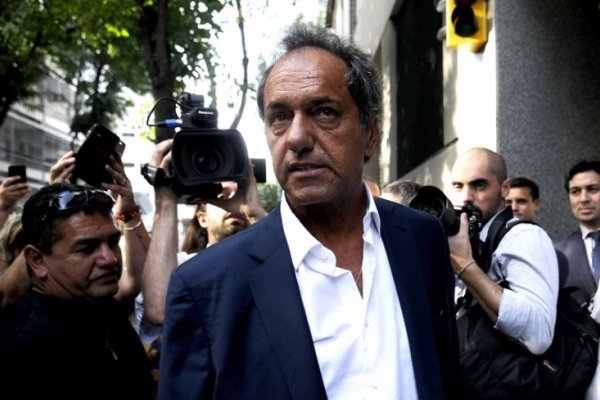 Scioli sobre Cristina: Nos plantea a todos un gran desafío