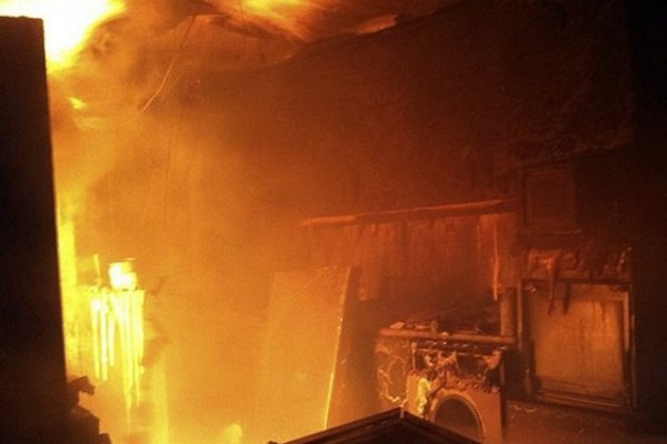 Voraz incendio destruyó una vivienda en Pueblo Libertador