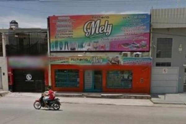 Niños fueron demorados al intentar robar en un local de ropa