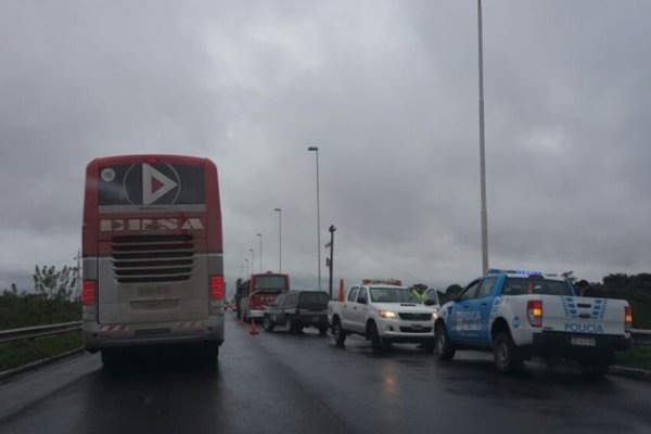 Demoras en el puente por un accidente del lado chaqueño