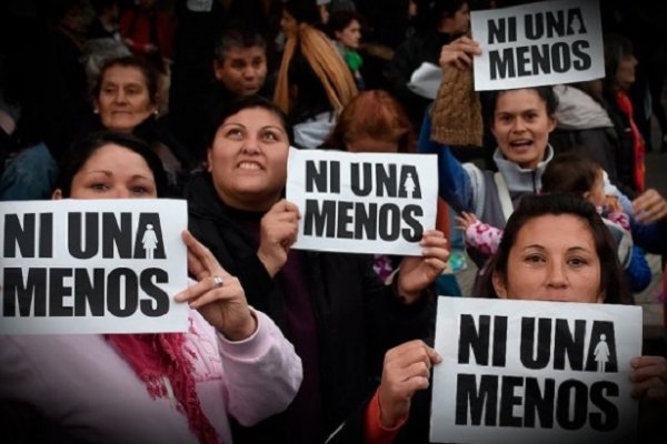 Convirtieron en ley la quita de la patria potestad para casos de femicidios