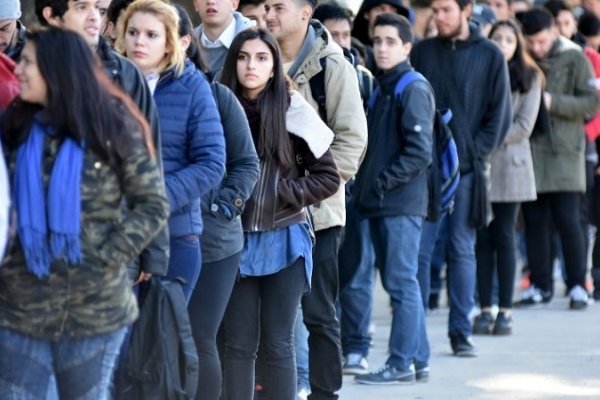 El desempleo joven aumentó al 21,2% el año pasado