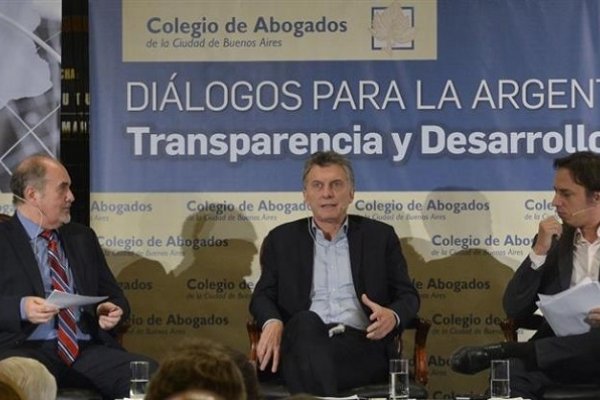 Macri: Tenemos una procuradora que tira continuamente cortinas de humo