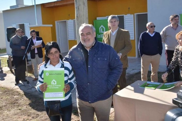 Entregaron 15 viviendas para la localidad de Puerto Libertador