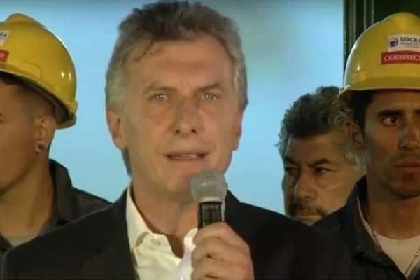 Giros por 14 millones de dólares a un paraíso fiscal comprometen a Macri en tres causas