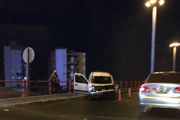 Precaución: Se normaliza la circulación tras el accidente en el puente General Belgrano