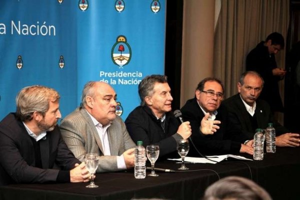 Encuesta: Los últimos números para gobernador en Santiago del Estero y Corrientes