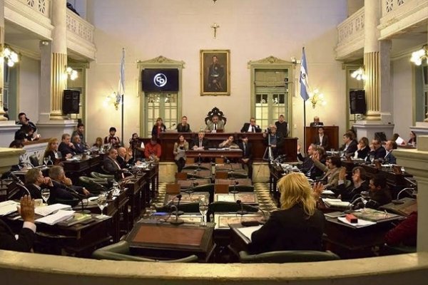 Diputados aprobó 7 proyectos de leyes de su autoría