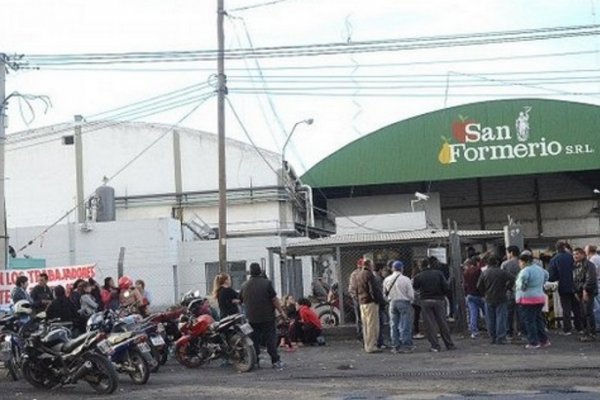 Precapitalista: Empresa ofrece pagar sueldos con manzanas