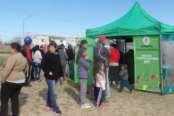 Capital: Entregaron tarjetas Mbareté en el barrio San Roque Este