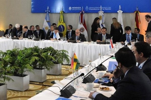 Mercosur: anticipan suspensión para Venezuela si no dialoga con la oposición