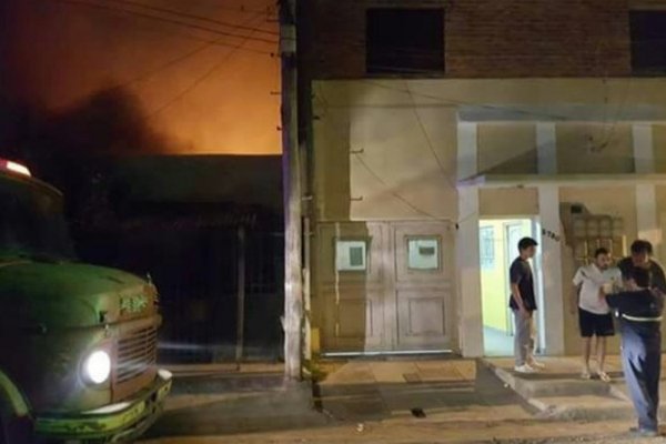 Corrientes: Anciano murió carbonizado al no poder escapar del incendio de una vivienda