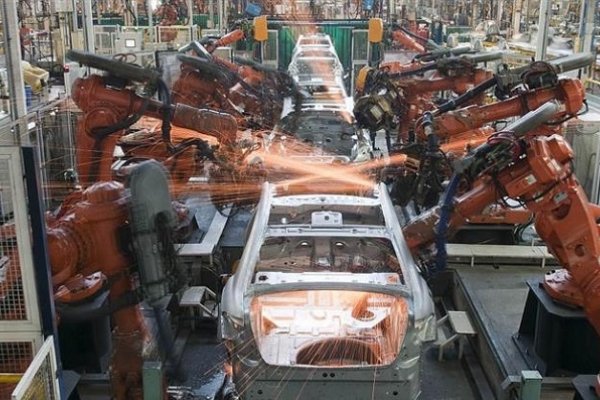 La producción industrial creció 5,9% en junio