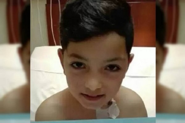 Tiene apenas 8 años y le donó a su papá la médula ósea para salvarlo