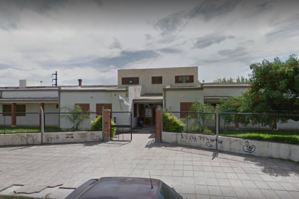 Corrientes: Docentes del colegio Agop Seferián, unidos en pos de mejoras edilicias